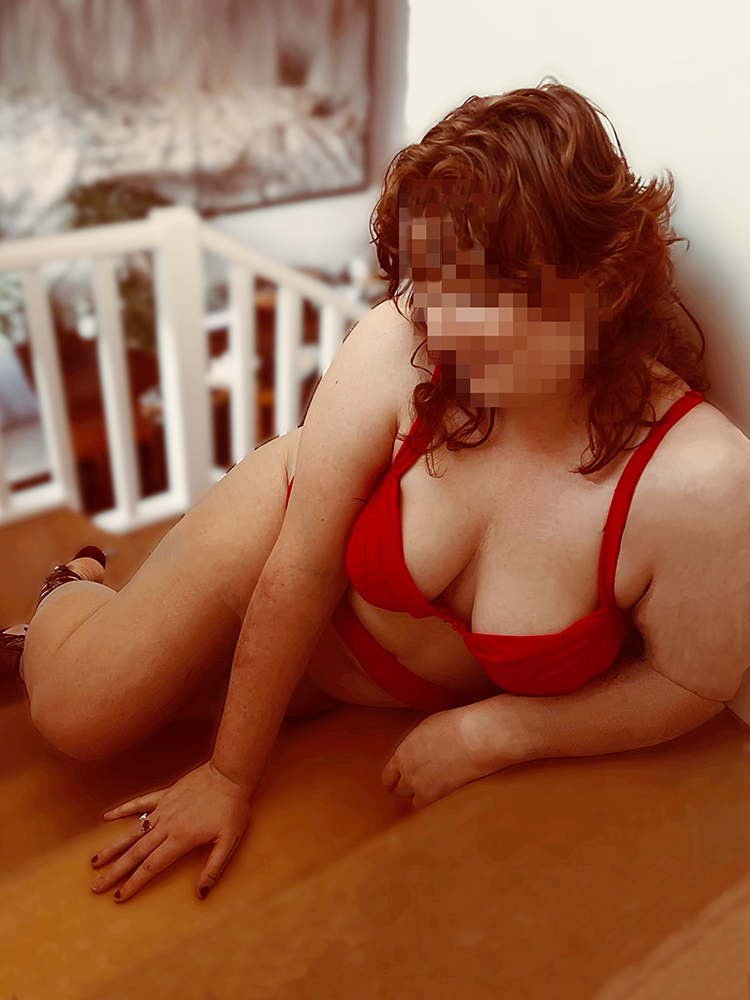 Maple, massage therapist at Kings Court Massage, Glebe